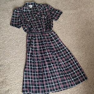 Leslie Fay Black and Red Plaid Midi Dress